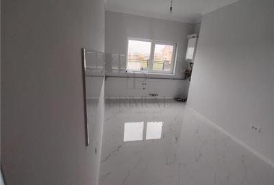 Duplex deosebit - finalizat - finisaje permium - toate utilitatile - zona buna - 8