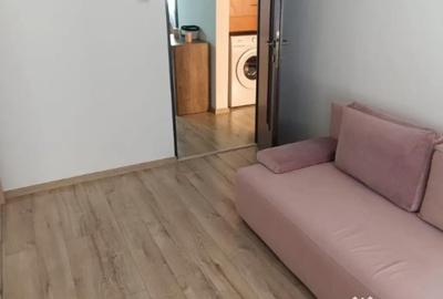 Apartament cu 3 camere decomandat în Independenței - 6