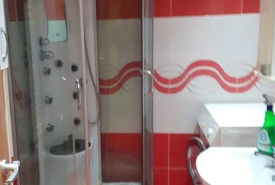 Inchiriez apartament decomandat - 4