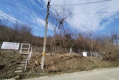 Teren de 5100 mp, în Răzvad - 5