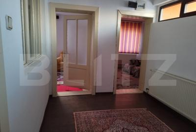 Casa 3 camere SI GRADINA 550mp in vatra satului TARLUNGENI - 10