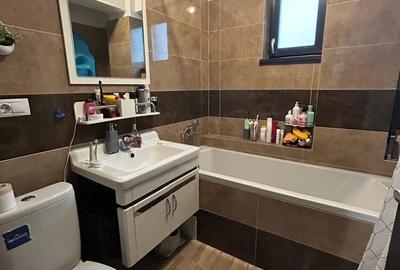 Apartament cu 2 camere decomandat în Strugurilor - 2