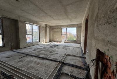 Apartament cu 3 camere decomandat în Băneasa - 15