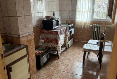 Inchiriez garsoniera termoficare Brazda lui novac - 3