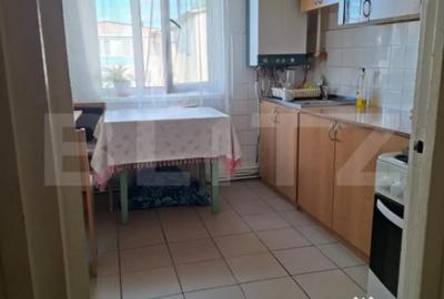 Apartament cu 3 camere semidecomandat în Central - 6
