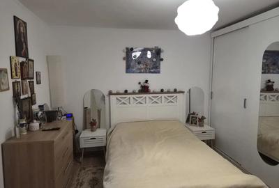 Casa cu 3 camere de vanzare in zona Bucure?tii Noi, Sector 1 - 4