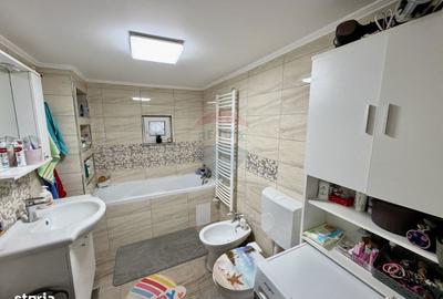 Casă cu 4 camere cu Teren 408 Mp în Central - 13