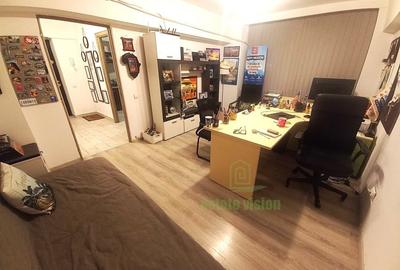 Apartament cu 2 camere semidecomandat în Tei