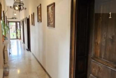 Casă cu 8 camere cu Teren 1200 Mp în Central - 4