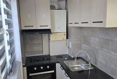 Garsonieră decomandată în Central - 12