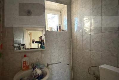 Casa de vanzare, cu 3 camere, doua bucatarii+teren in Simeri - 6