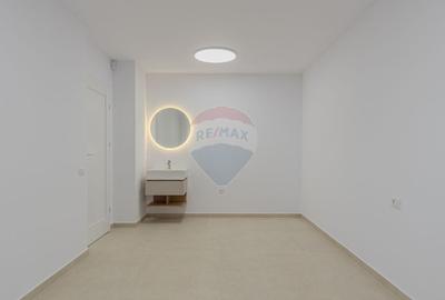 Clinica medicala-9 cabinete- URBAN PLAZA - bloc 15 parter! - 11