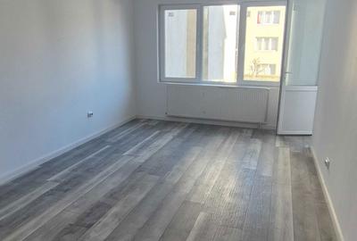 Apartament cu 2 camere decomandat în Central - 8
