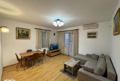 Apartament cu 3 camere decomandat în Domenii