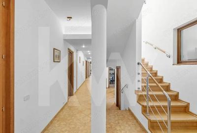 Proprietate Unica in Frumu?ani Spa?iu, Elegan?a ?i Poten?ial - 6