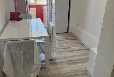 Apartament cu 2 camere decomandat în Central - 1