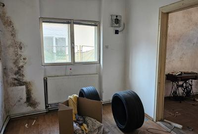 Casa tip langa  Maternitatea Giulesti - Regie - 4