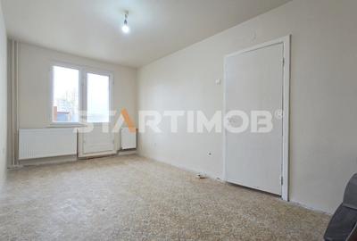 Garsonieră decomandată în Astra