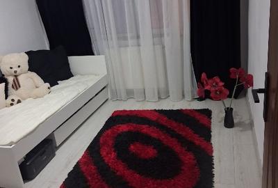 Apartament cu 3 camere decomandat în Debarcader - 8