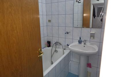 Apartament cu 2 camere decomandat în Colentina - 11