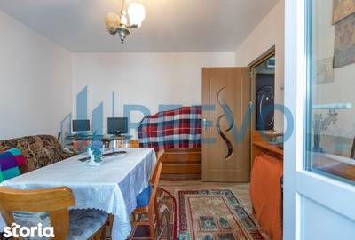 Apartament cu 3 camere semidecomandat, mobilat în Cornișa - 3