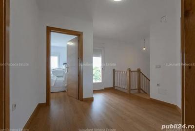 Casă cu 5 camere cu Canalizare în Orțișoara - 7