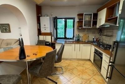 Apartament cu 3 camere - zona Centru - Tg. Cucu - Pet Friendly - 4