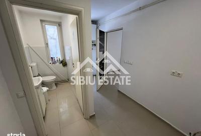 Spațiu comercial, de 55 mp, în Central - 2