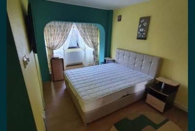 Apartament cu 2 camere decomandat în Micro 21