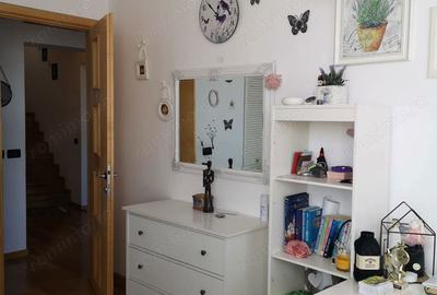 Casă cu 8 camere cu Teren 179 Mp în Craiter - 6