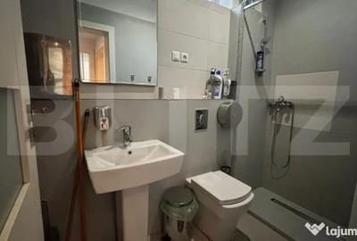 Spațiu comercial, de 82 mp, în Central - 6