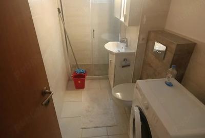 Apartament cu 2 camere semidecomandat în Complex Studențesc