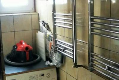 Apartament cu 3 camere semidecomandat în Central - 9