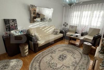 Apartament cu 2 camere decomandat în Paltin