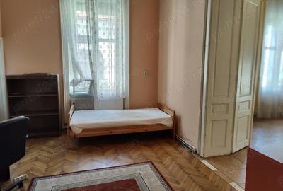 Apartament cu 4 camere decomandat în Central - 6
