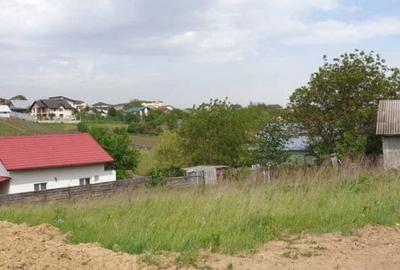 Teren intravilan 1200 mp Valea Adanca Iasi - 1