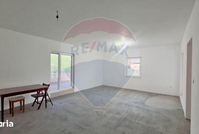 Casă cu 3 camere cu Teren 800 Mp în Corunca - 4