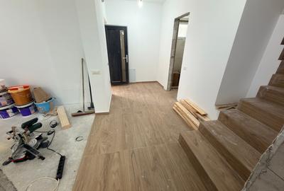 Casă cu 4 camere cu Canalizare în Sud - 13