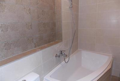 Apartament cu 4 camere semidecomandat, mobilat în Gruia - 14