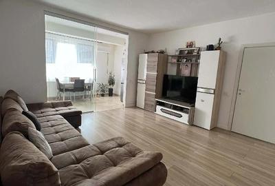 Apartament cu 2 camere decomandat în Vest - 3
