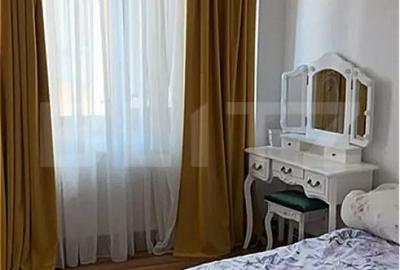 Apartament cu 3 camere decomandat în Democrației - 8