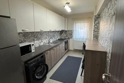 Apartament cu 2 camere în Micro 3 - 5