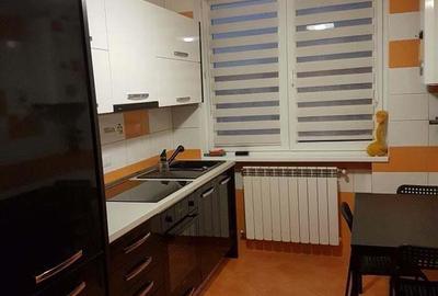 Apartament bine intretinut in zona Stefan cel Mare - 1