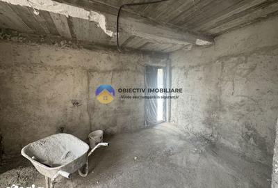 Casă cu 4 camere cu Teren 953 Mp în Girov - 12