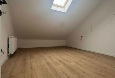 Apartament cu 3 camere decomandat în Central - 4