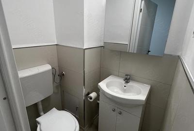 Spațiu comercial, de 50 mp, în Micro 12 - 1