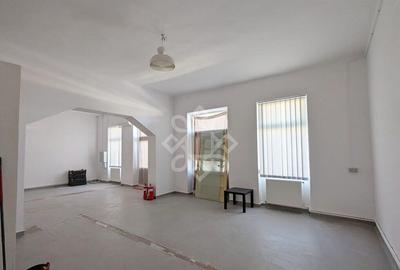 Casa cu vad comercial in Salonta - 13