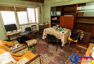 Apartament cu 3 camere decomandat în Pelican - 6