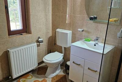 Casă cu 4 camere cu Teren 700 Mp în Central - 8