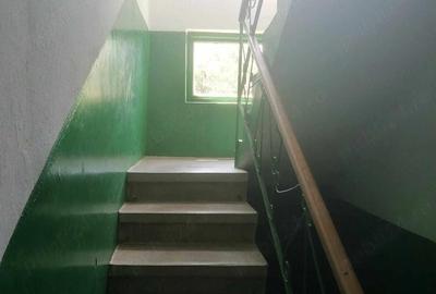 Casă cu 9 camere cu Teren 1000 Mp în Central - 7
